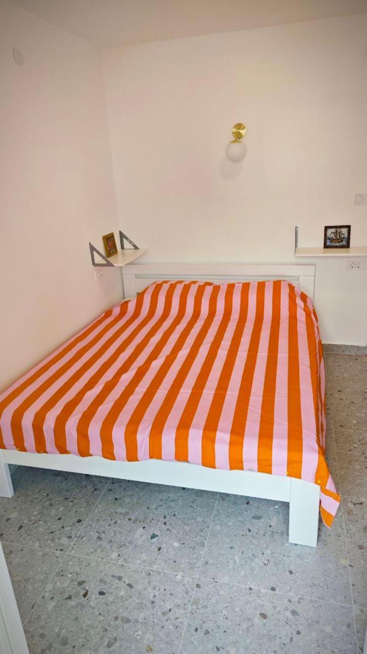 Apartment Bijela Buitenkant foto